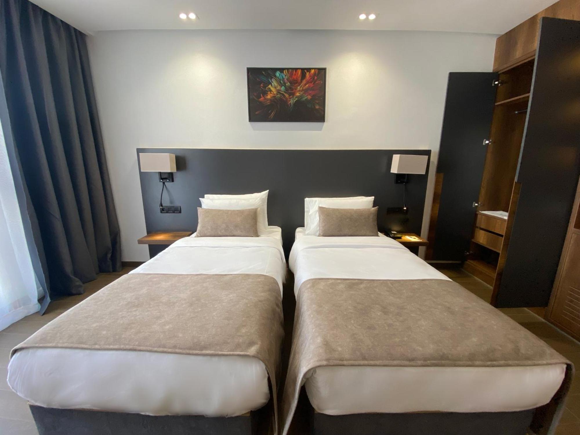 Executive Boutique Hotel 拉巴特 外观 照片