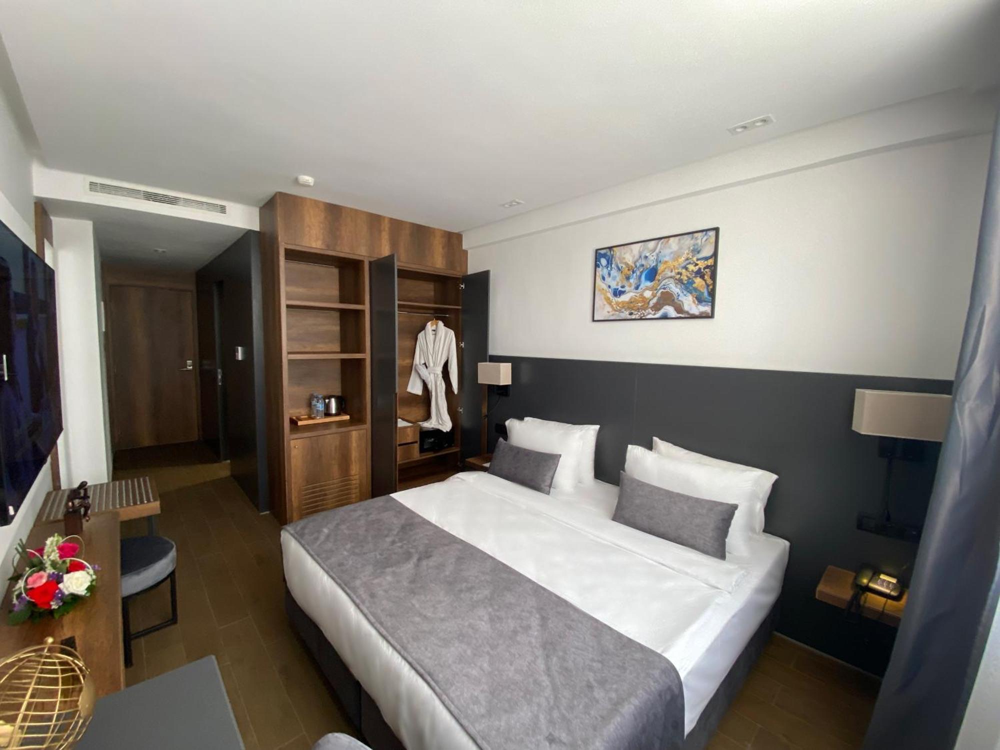 Executive Boutique Hotel 拉巴特 外观 照片